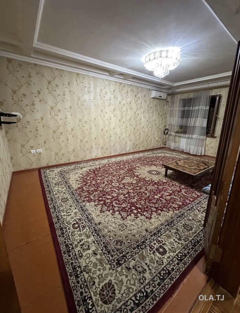 5 комнатная квартира, 3 этаж, 120 м²