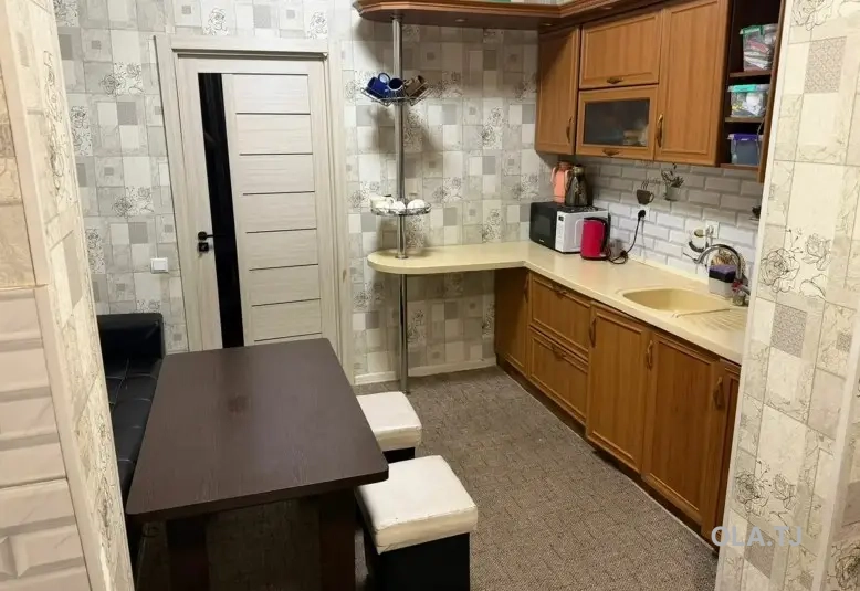 4 комнатная квартира, 4, 100 м²