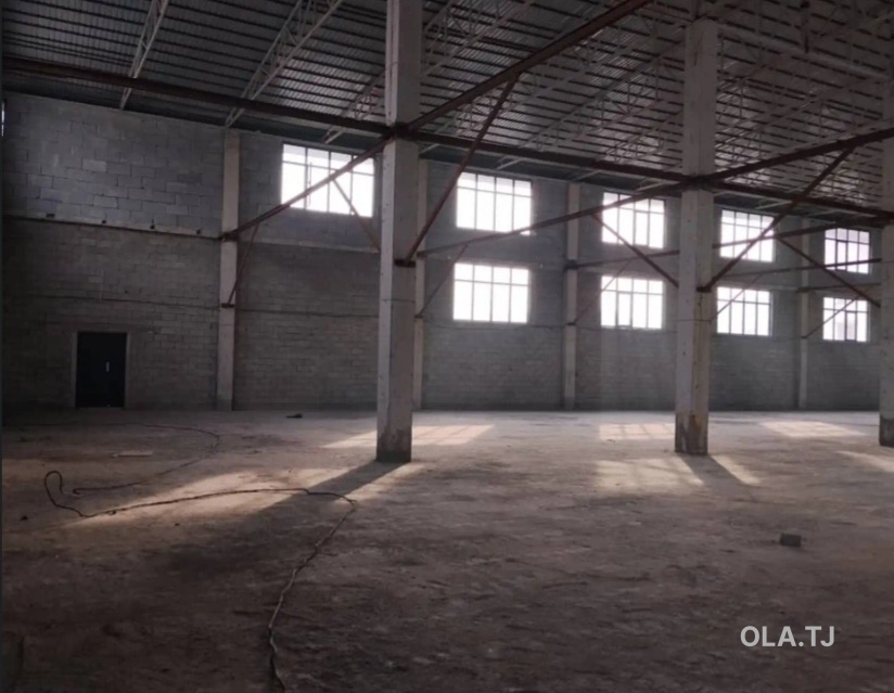 Склад на продажу, 2600 м²