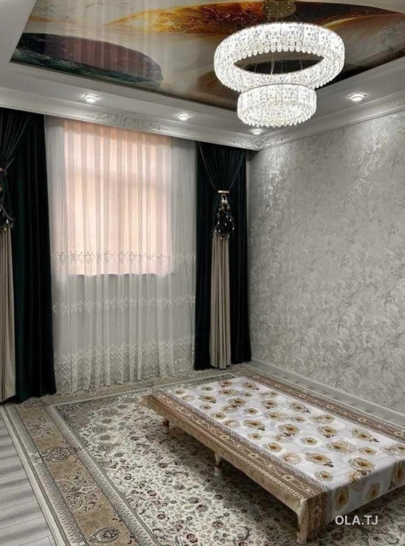 6 комнатная квартира, 1 этаж, 230 м²