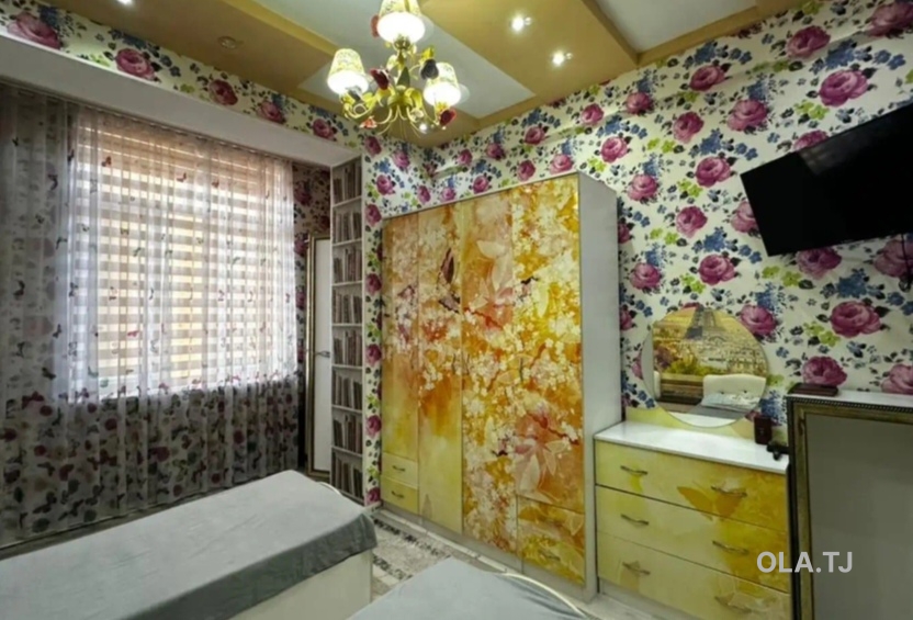 4 комнатная квартира, 4, 151 м²