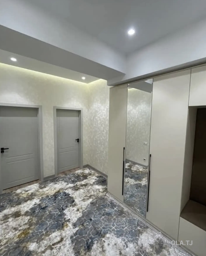 1 комнатная квартира, 4 этаж, 77 м²