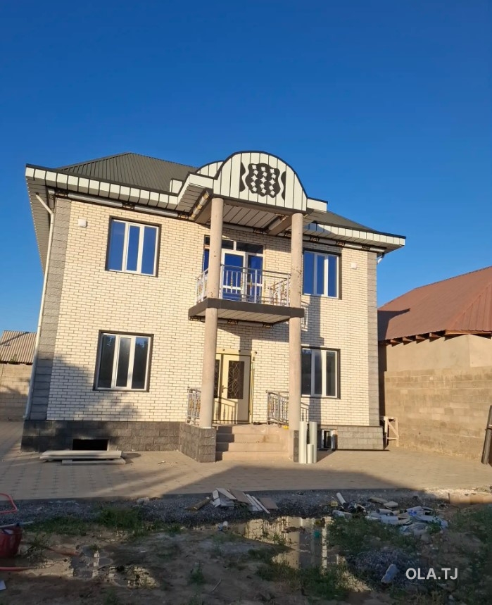 Дом (хавли), 7 комнат, 2 эт
