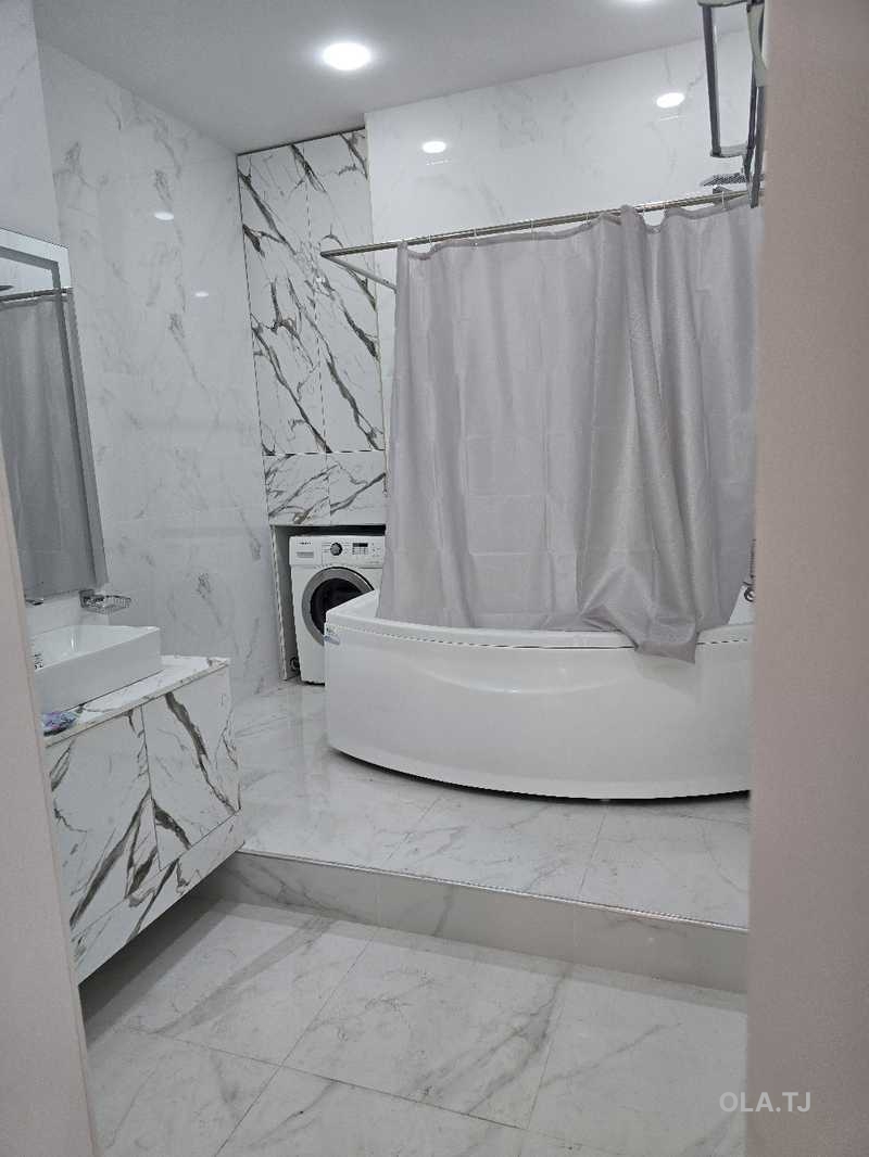 2 комнатная квартира, 9 этаж, 80 м²