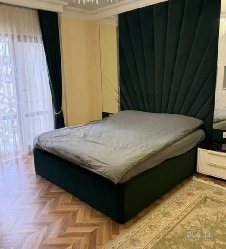 5 комнатная квартира, 4 этаж, 220 м²
