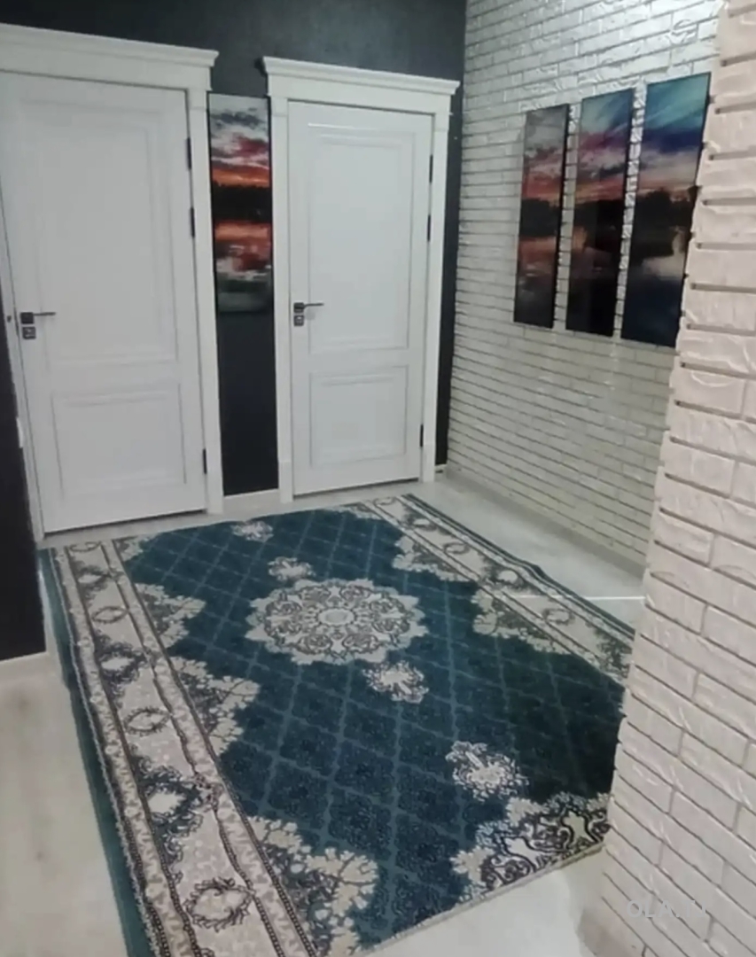 3 комнатная квартира, 2 этаж, 80 м²