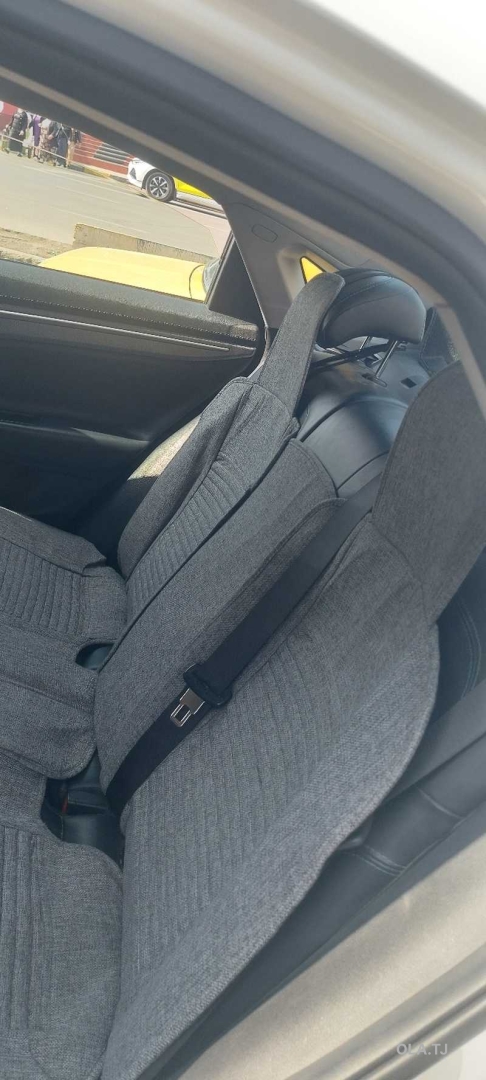 Geely Emgrand,  2023