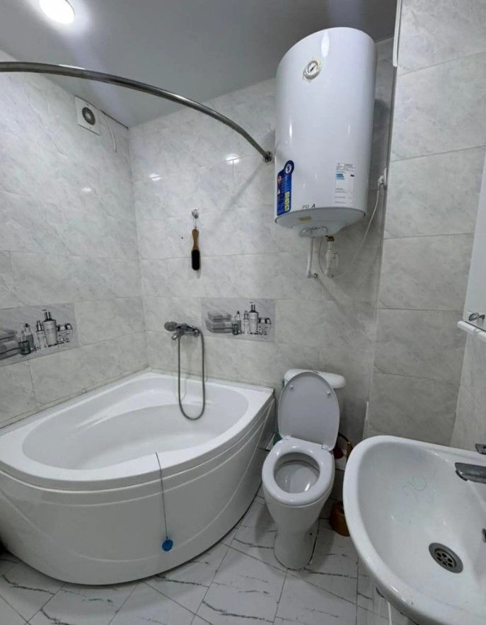 1 комнатная квартира, Цокольный этаж,