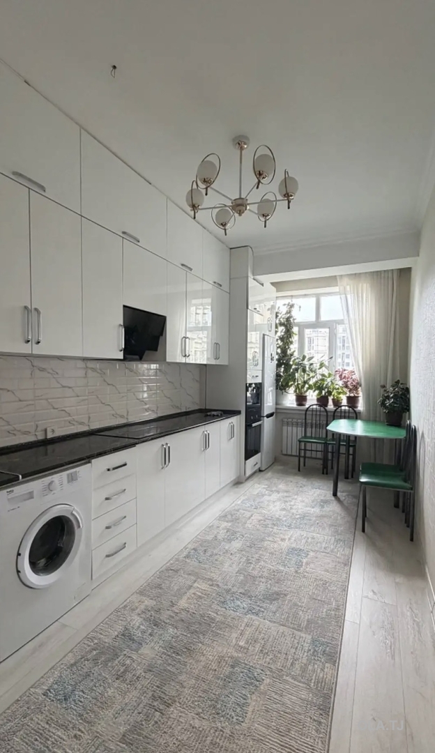2 комнатная квартира, 12 этаж, 60 м²