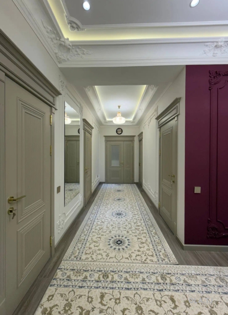 3 комнатная квартира, 14 этаж, 102 м²
