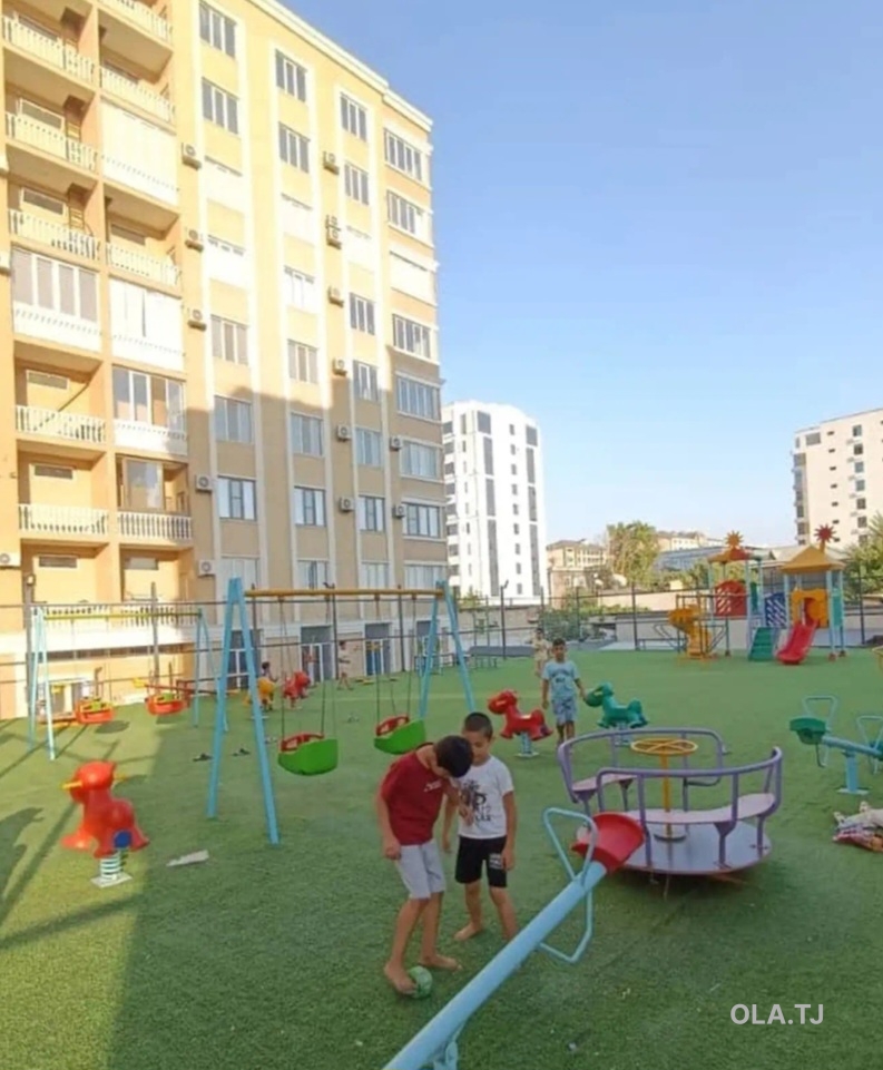 3 комнатная квартира, 5 этаж, 80 м²
