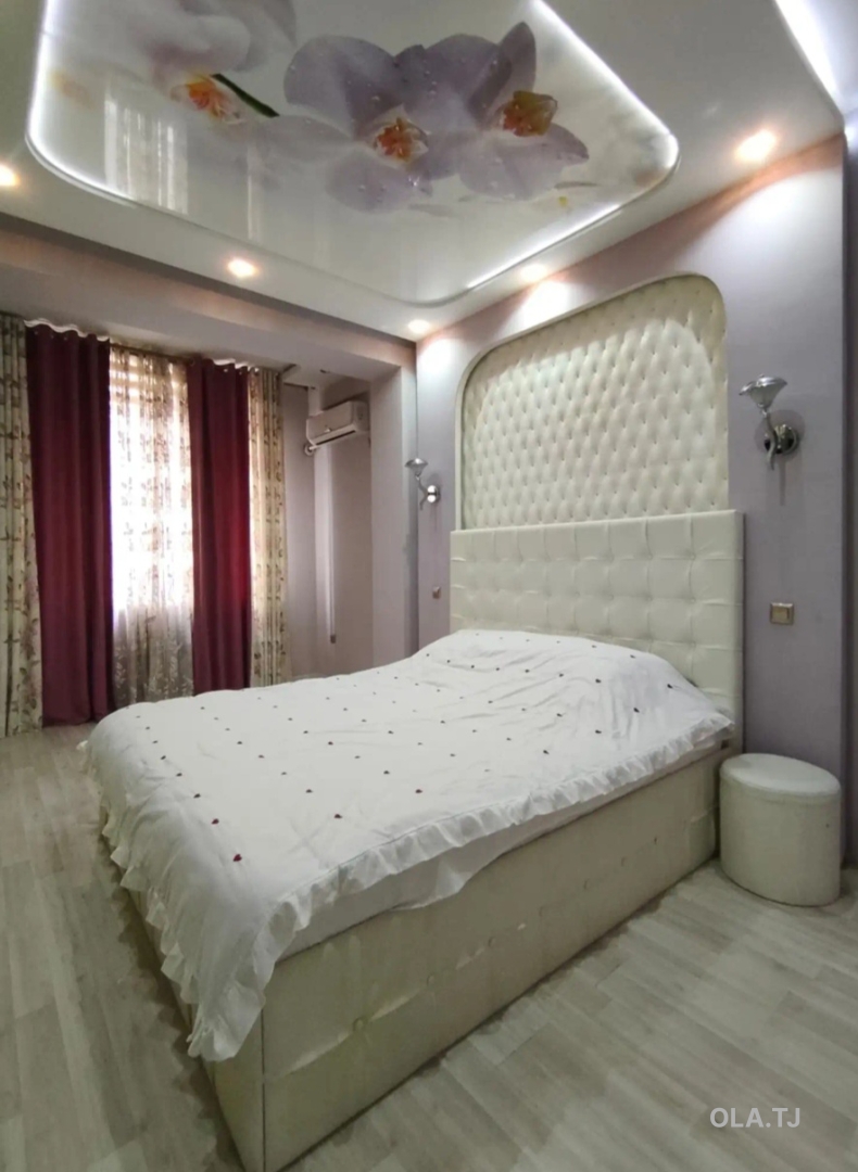 4 комнатная квартира, 4, 150 м²