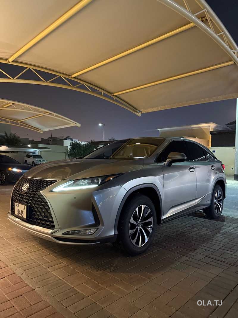 Lexus RX,  2020