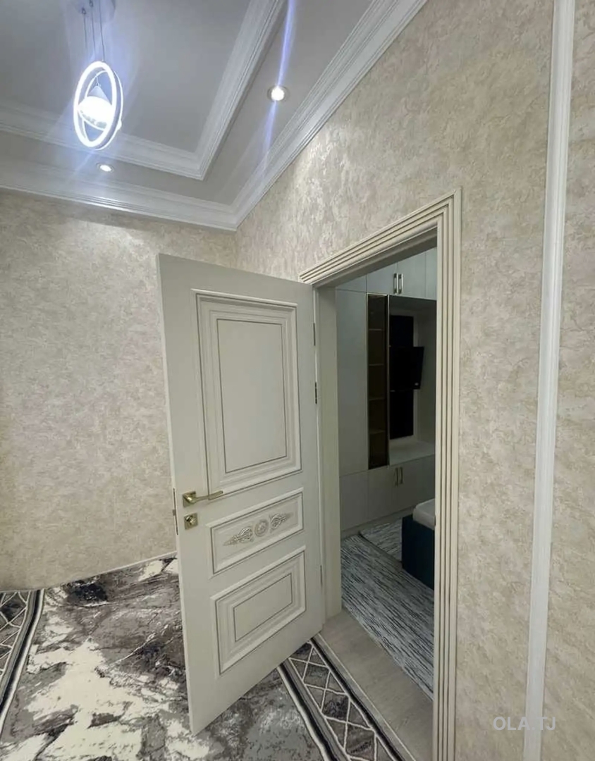 3 комнатная квартира, 6 этаж, 100 м²