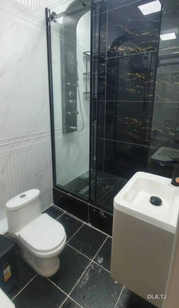 4 комнатная квартира, 8, 103 м²