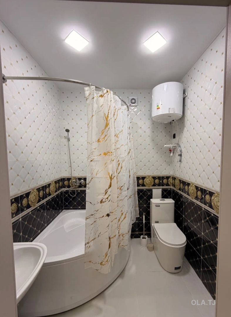 3 комнатная квартира, 8 этаж, 50 м²