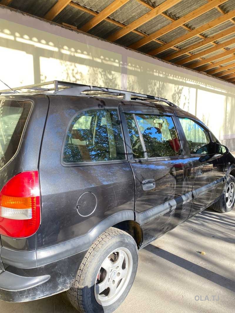 SsangYong Zafira,  2000