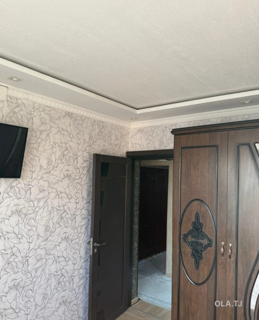 4 комнатная квартира, 3,