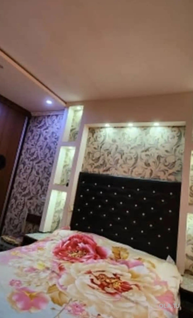 4 комнатная квартира, 4 этаж, 70 м²