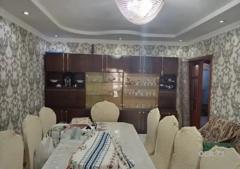4 комнатная квартира, 3 этаж, 100 м²