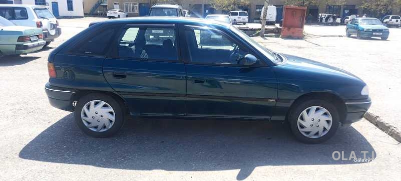 Opel Astra F,  1995