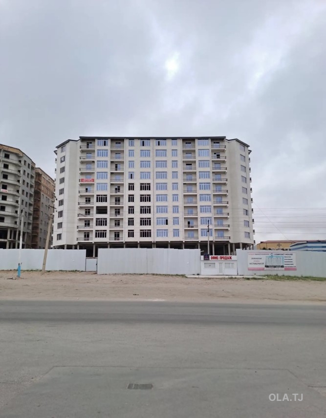 4 комнатная квартира, 7, 144 м²
