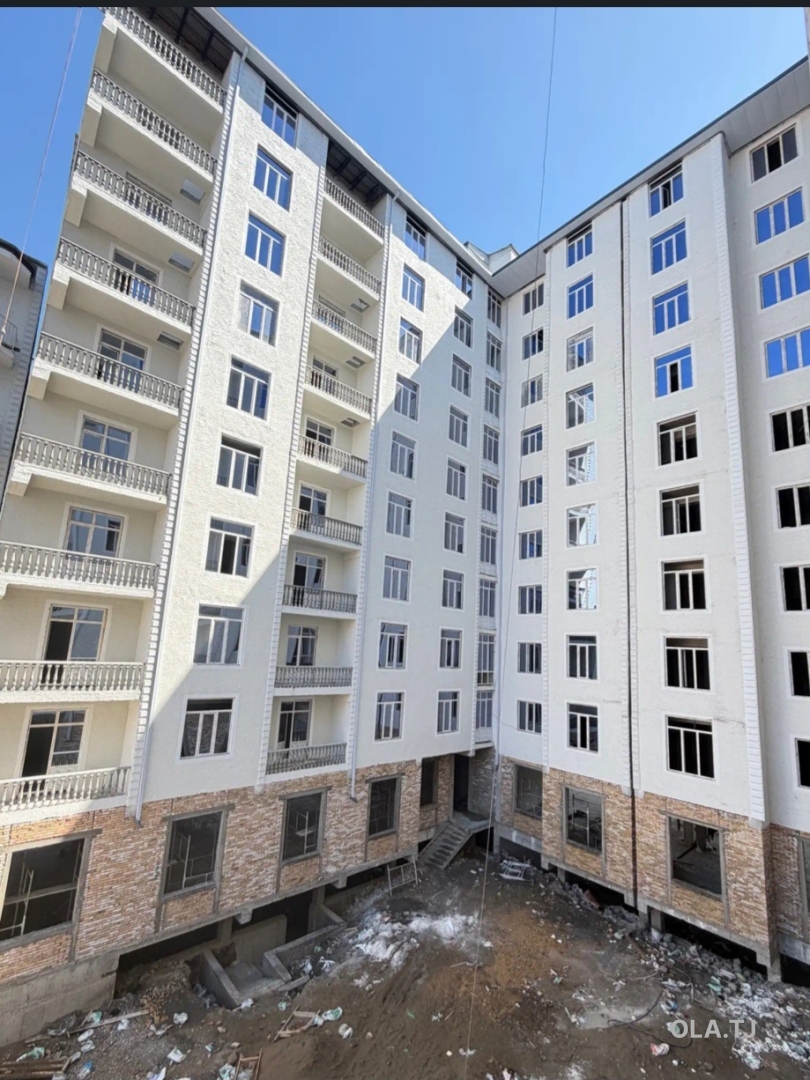 4 комнатная квартира, 5, 144 м²