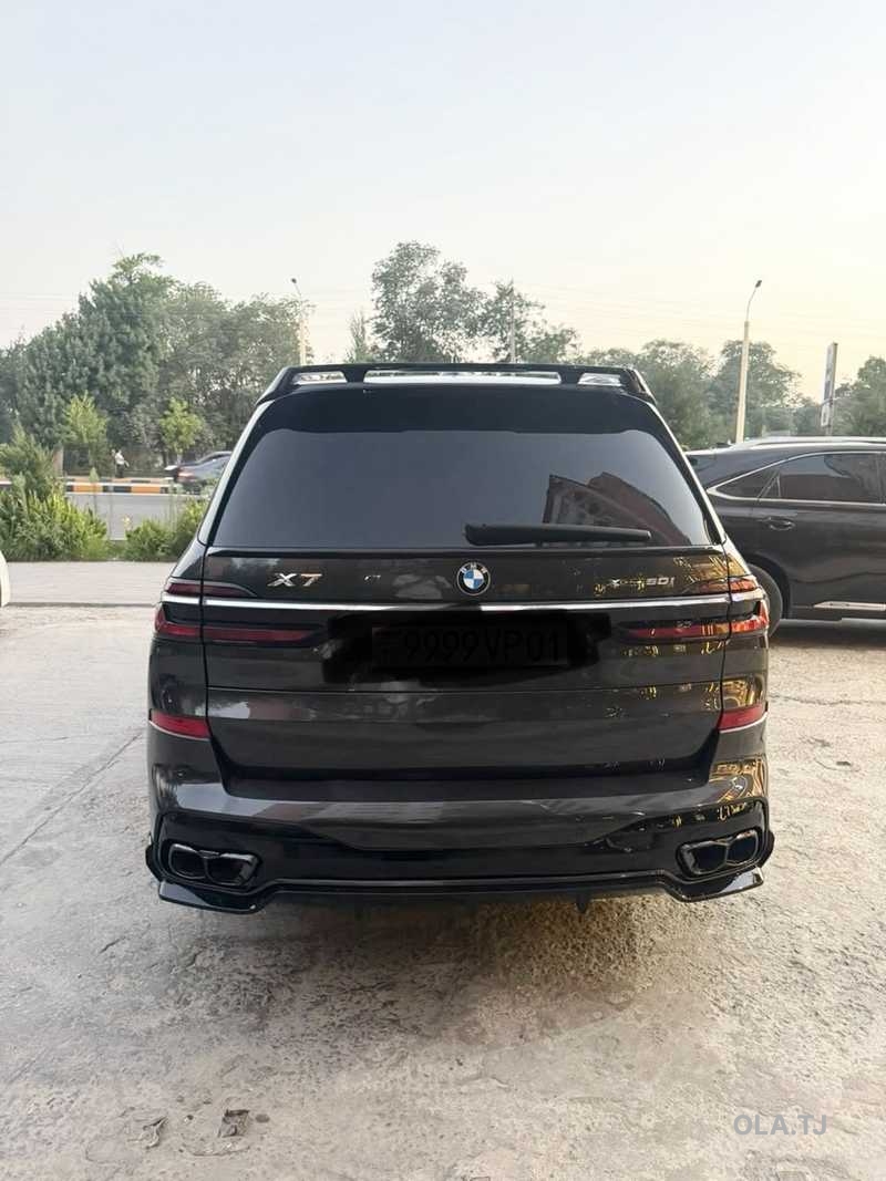 BMW X7,  2020