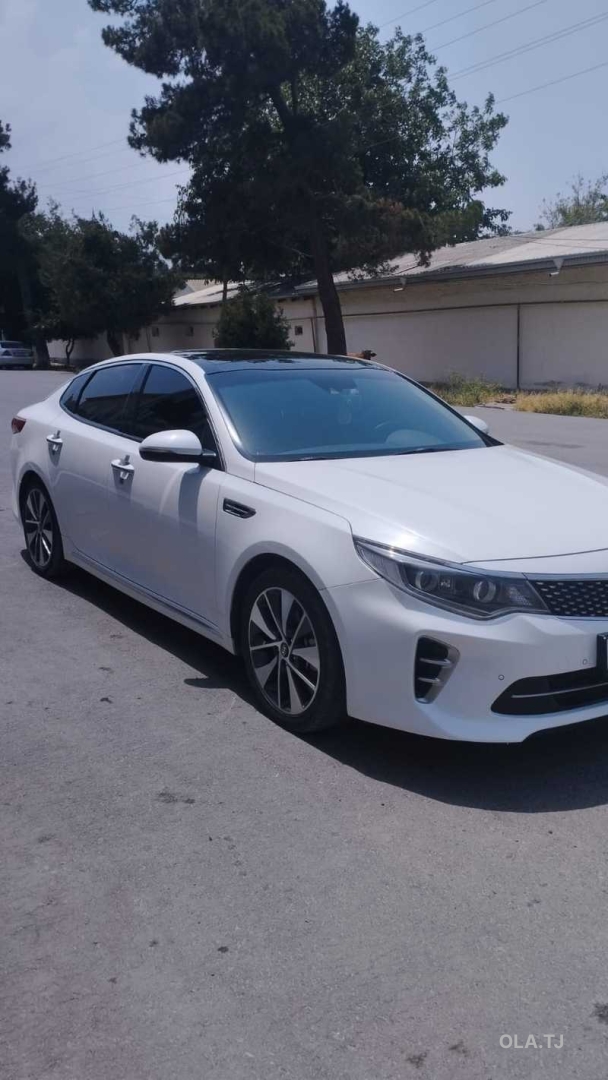 Kia K5,  2016