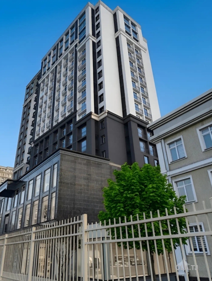 3 комнатная квартира, 13 этаж, 132 м²