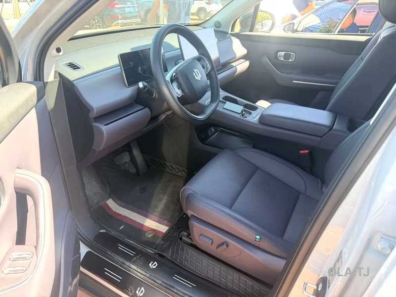 Leapmotor C10,  2025