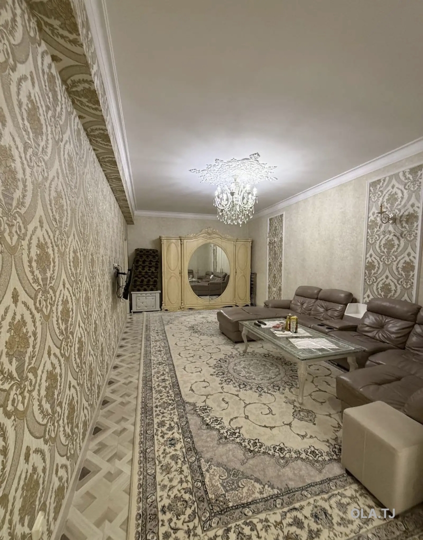2 комнатная квартира, 7 этаж, 90 м²