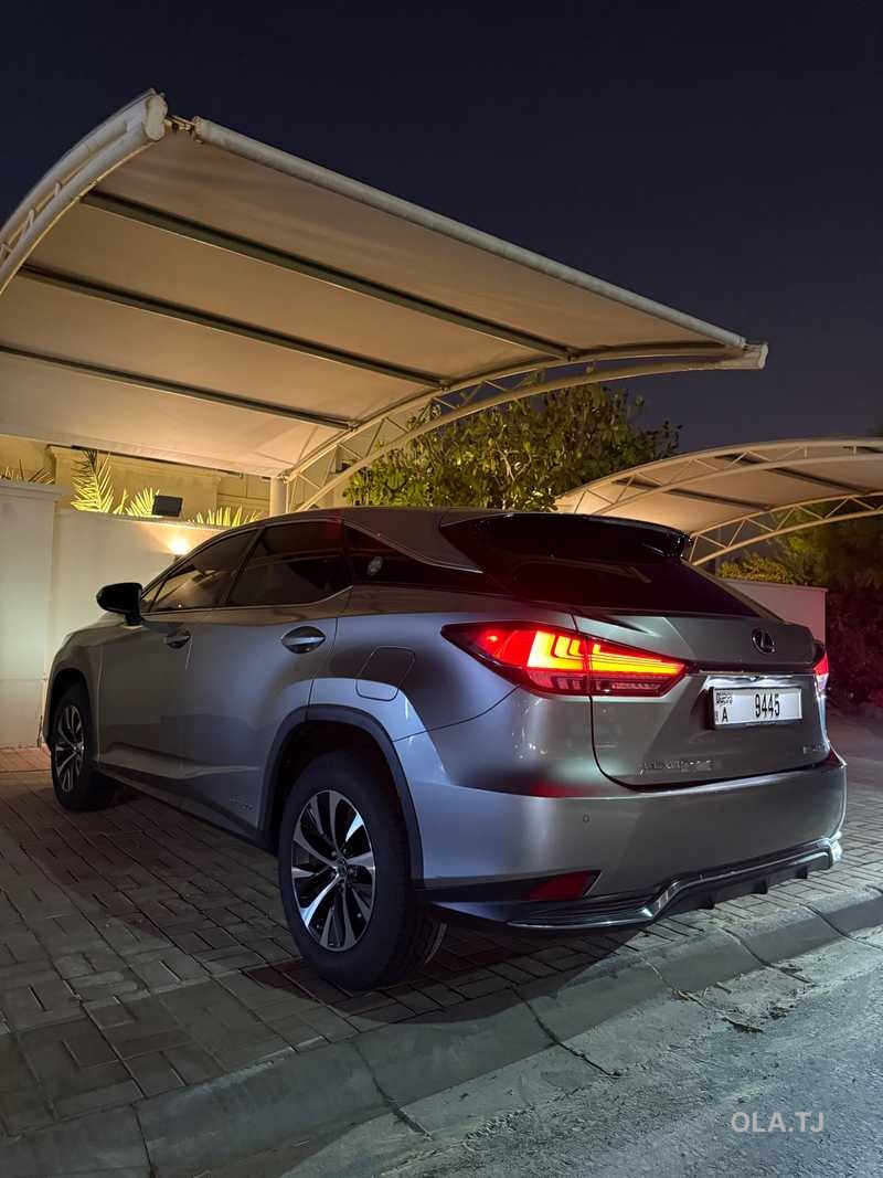 Lexus RX,  2020