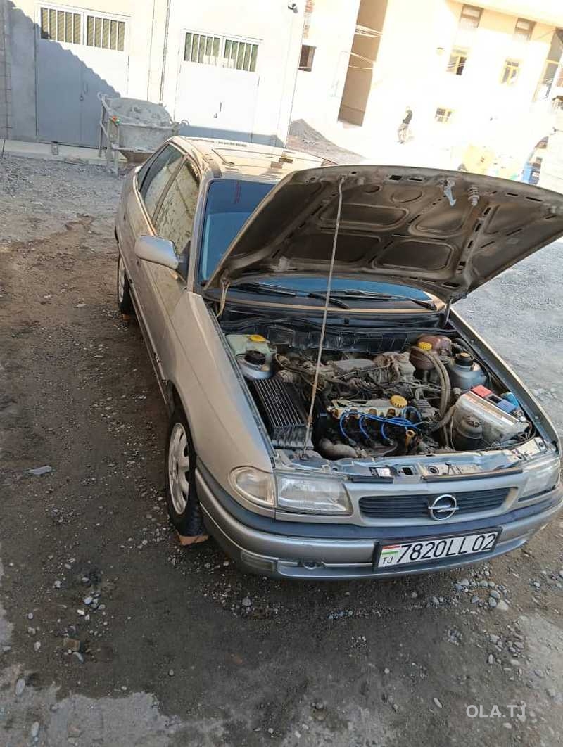 Opel Astra F,  1996