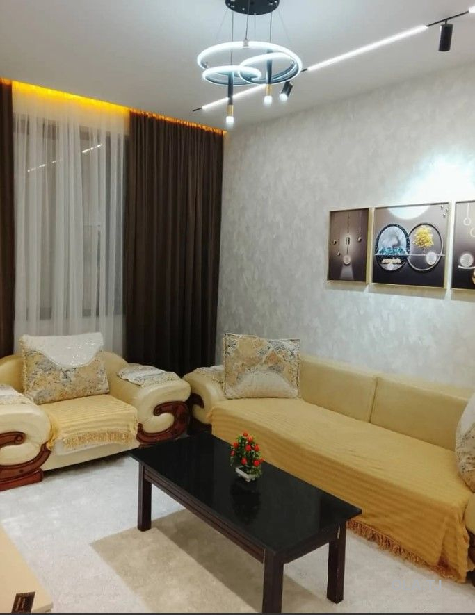 2 комнатная квартира, 3 этаж, 80 м²