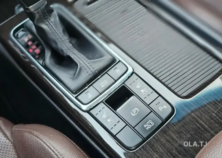 Kia K5,  2016