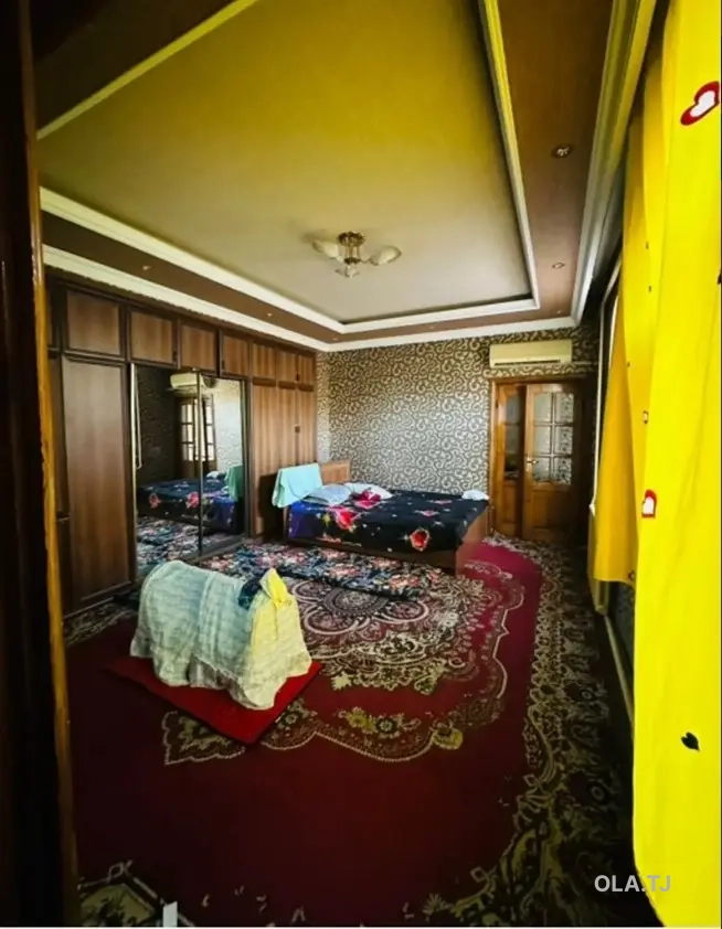 6 комнатная квартира, 1 этаж, 1000 м²