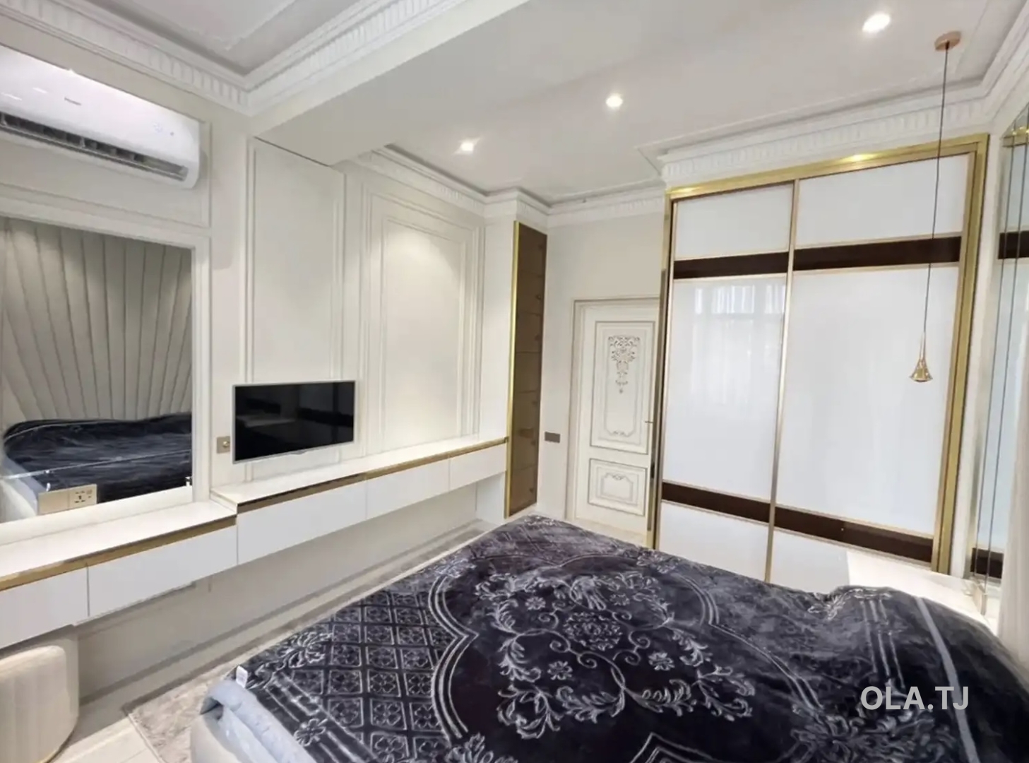 2 комнатная квартира, 10 этаж, 82 м²