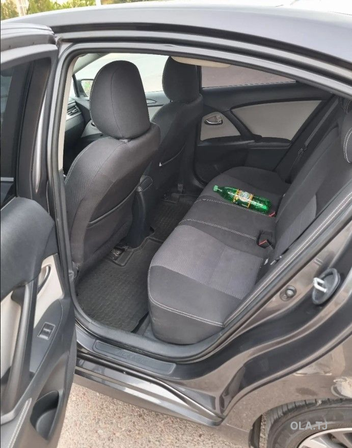 Toyota Avensis,  2017