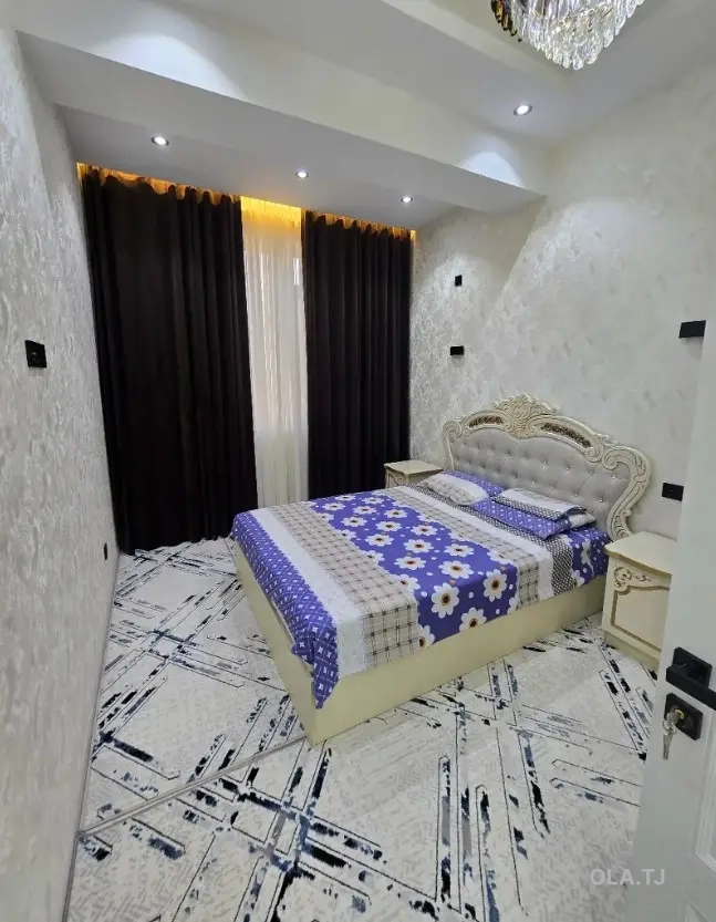 2 комнатная квартира,  этаж,