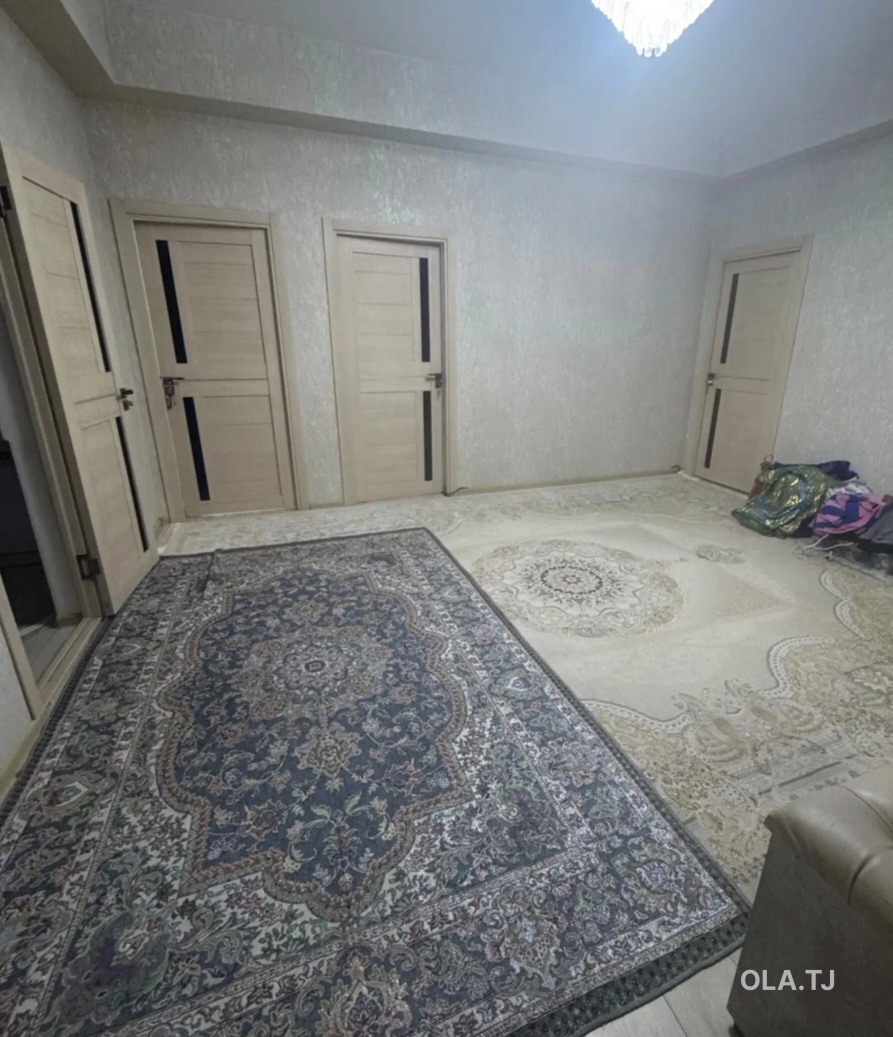 Комната в 3 комнатной квартире, 7/,