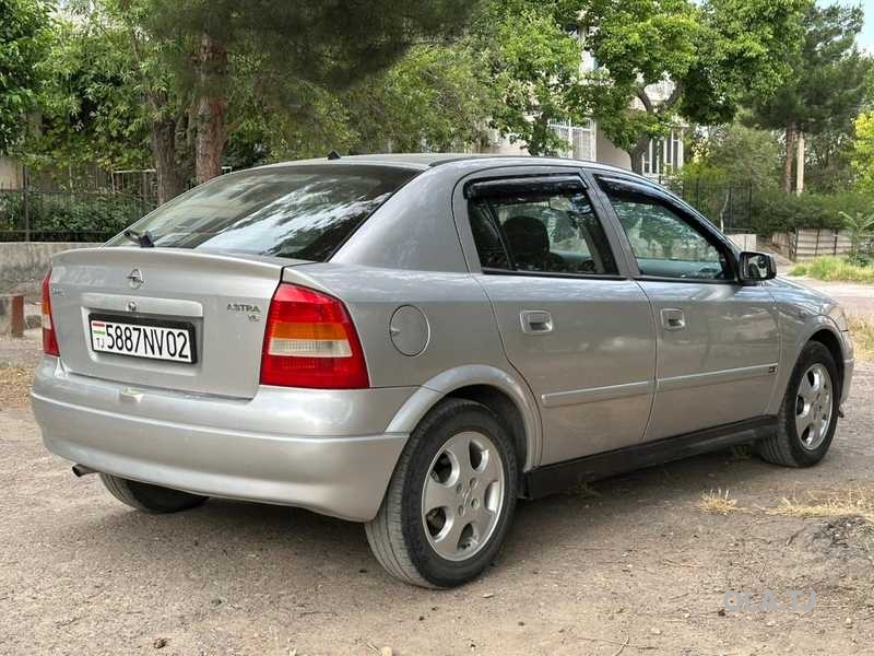 Opel Astra G,  2000