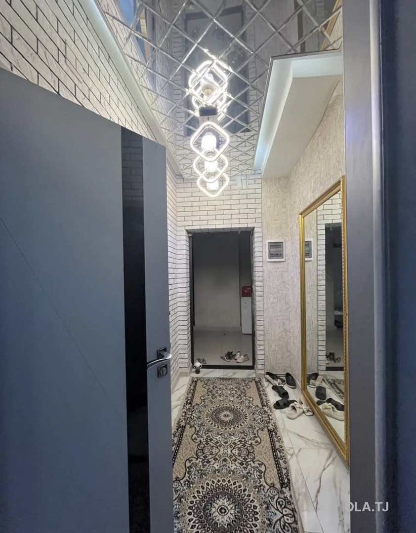 3 комнатная квартира, 12 этаж, 85 м²