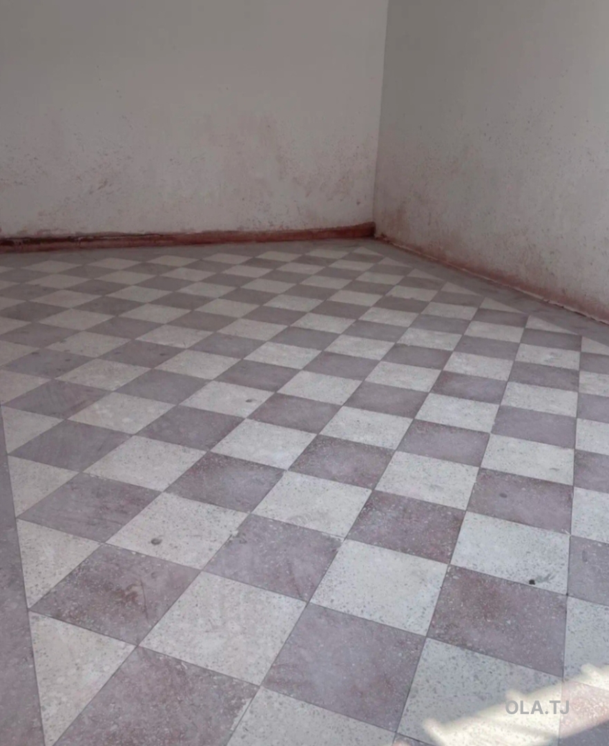Помещение под магазин / салон, 47м², Бозори Султониён
