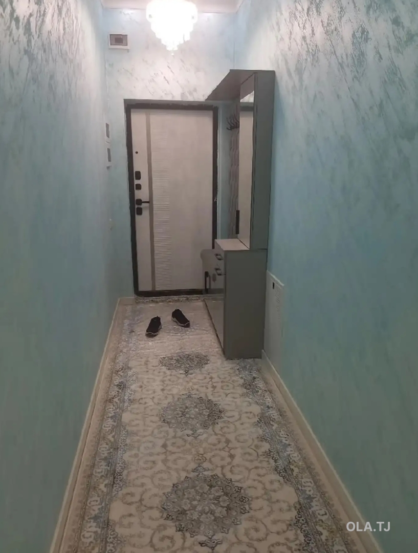 3 комнатная квартира, 6 этаж, 90 м²