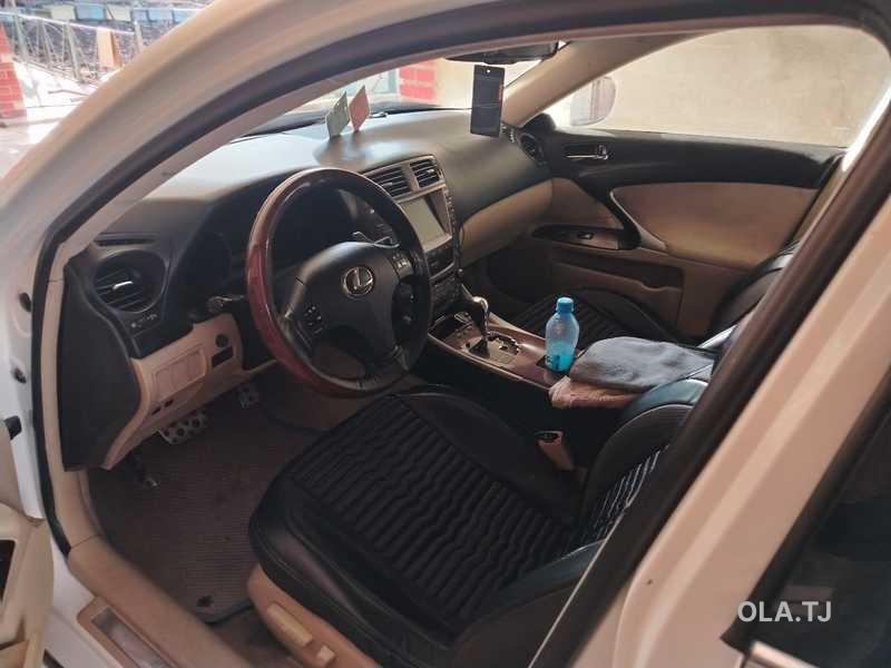 Lexus IS,  2008