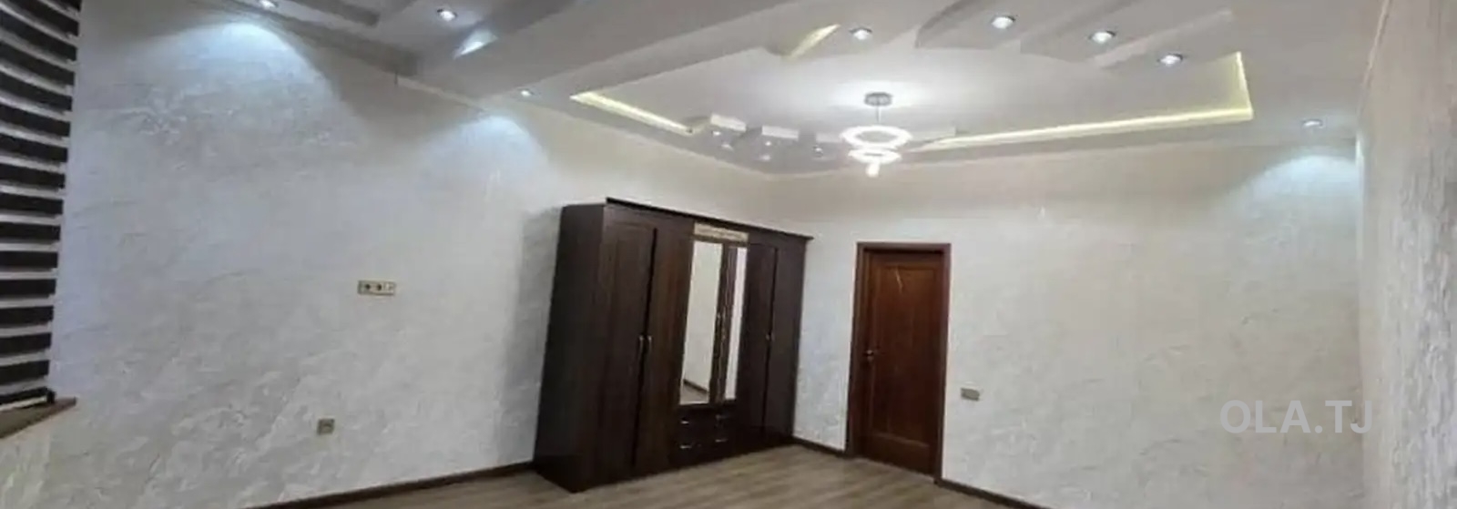 3 комнатная квартира, 2 этаж, 140 м²