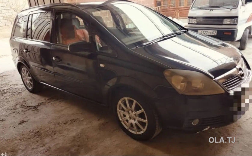 Opel Zafira,  2008