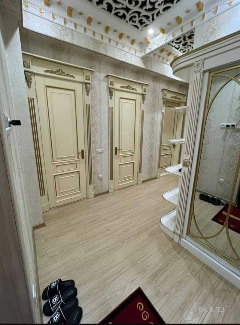 3 комнатная квартира, 6 этаж, 106 м²