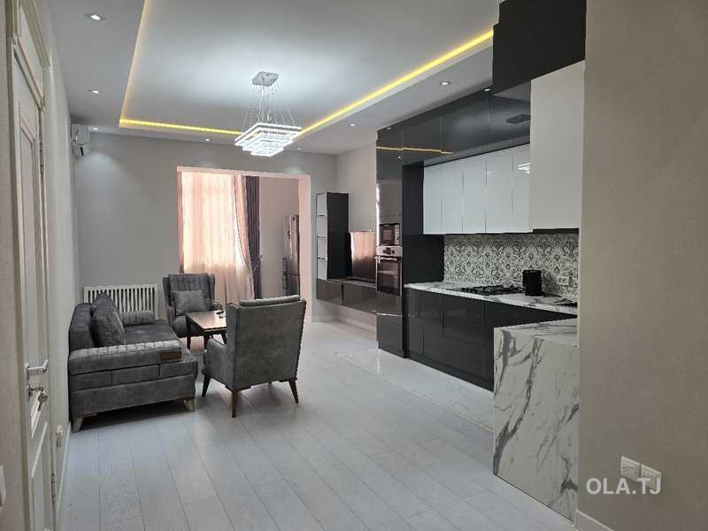 2 комнатная квартира, 9 этаж, 80 м²